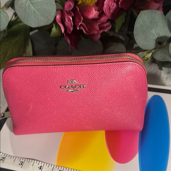 Coach Handbags - Coach Pink Women's make up bag